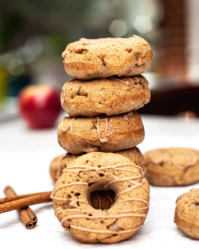 Apple Pie Baked Doughnuts
