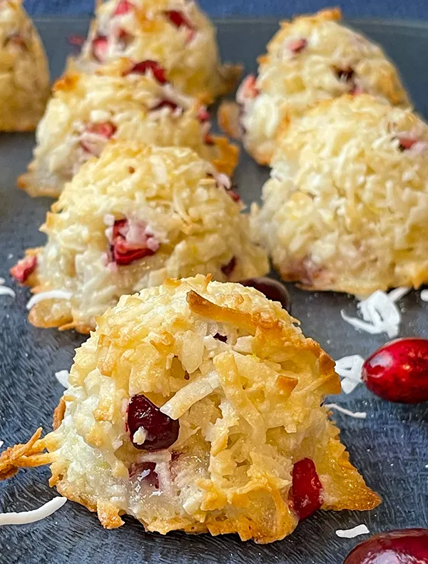 Cranberry Macaroons