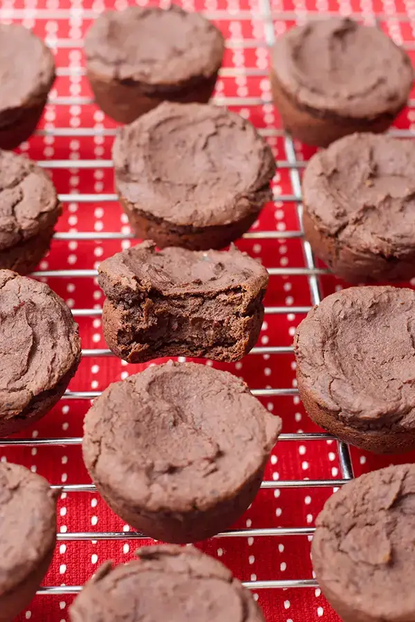 Super Fudgy Black Bean Brownie Bites